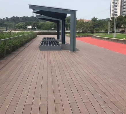 江阴船厂江景平台翻修项目